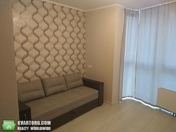 Rent out 1-room apartment. Киев,  Драгоманова — photo 2