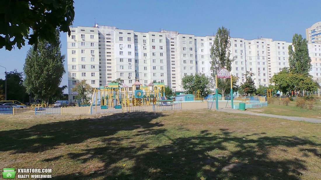 Sell 2-room apartment. Киев,  Лайоша Гавро — photo 2