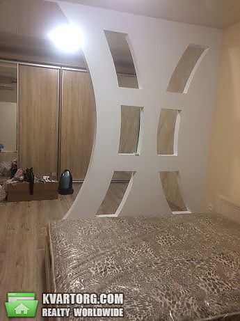 Rent out 1-room apartment. Киев,  Героев Севастополя — photo 7