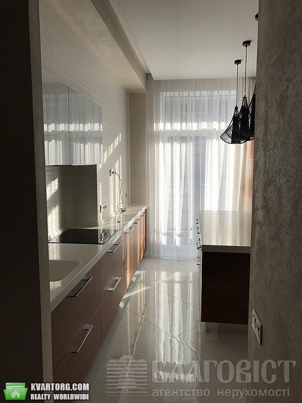 Rent out 4-room apartment. Киев,  Филатова — photo 9