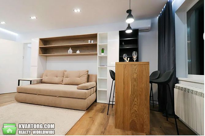Sell 2-room apartment. Киев, Зверинецкая ул. — photo 4