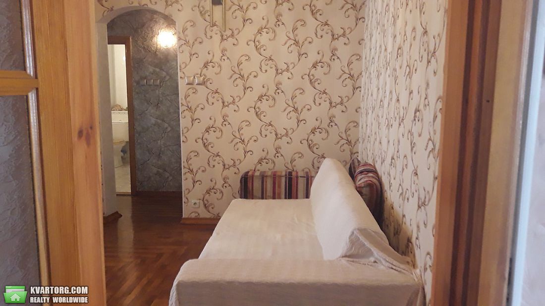 Rent out 3-room apartment. Киев,  Гмыри — photo 5
