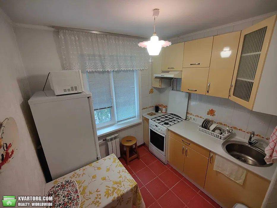 Rent out 1-room apartment. Киев,  Ушакова — photo 3
