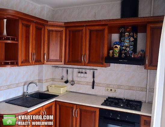 Sell 3-room apartment. Киев,  Ревуцкого — photo 1