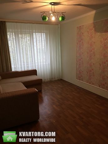Rent out 3-room apartment. Киев,  Приречная — photo 4