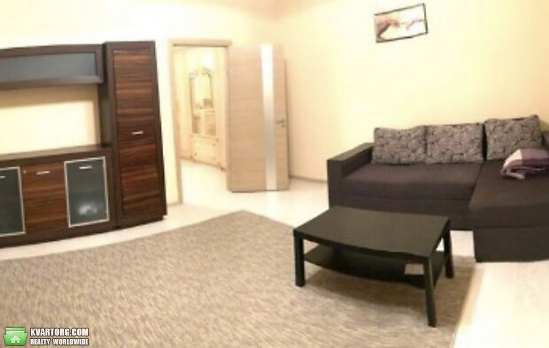Rent out 2-room apartment. Львов,  Шота Руставели — photo 3