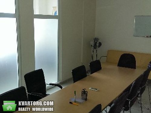 Rent out office. Киев, Бажана — photo 9