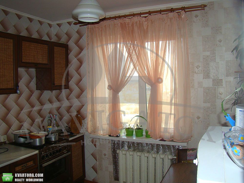 Sell 3-room apartment. Киев,  Здолбуновская — photo 2