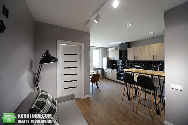 Rent out 1-room apartment. Киев,  Голосеевский пр — photo 2