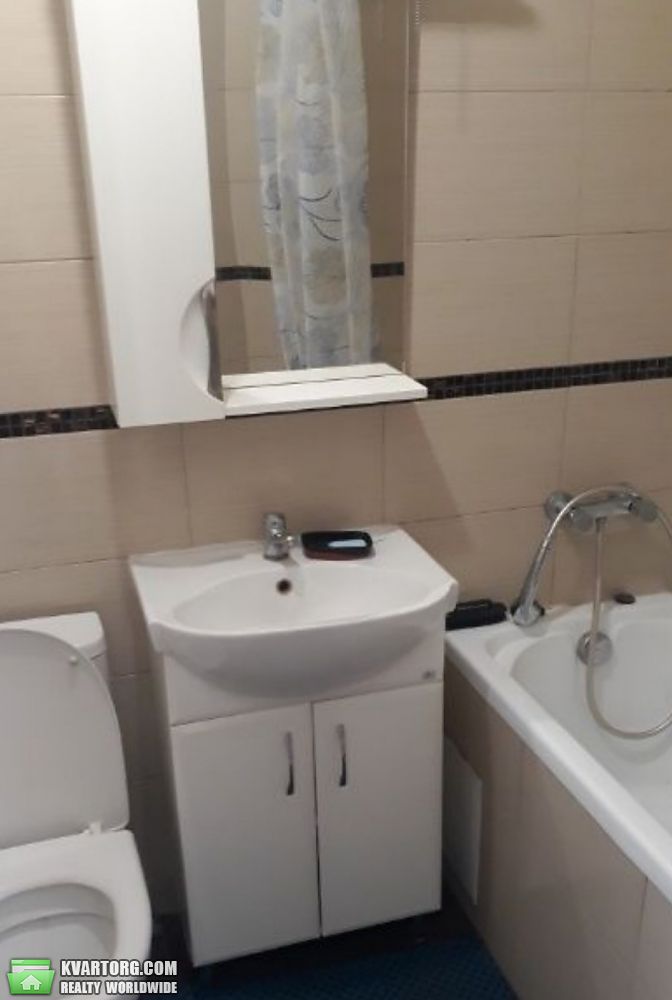 Rent out 2-room apartment. Киев,  Правды пр — photo 8