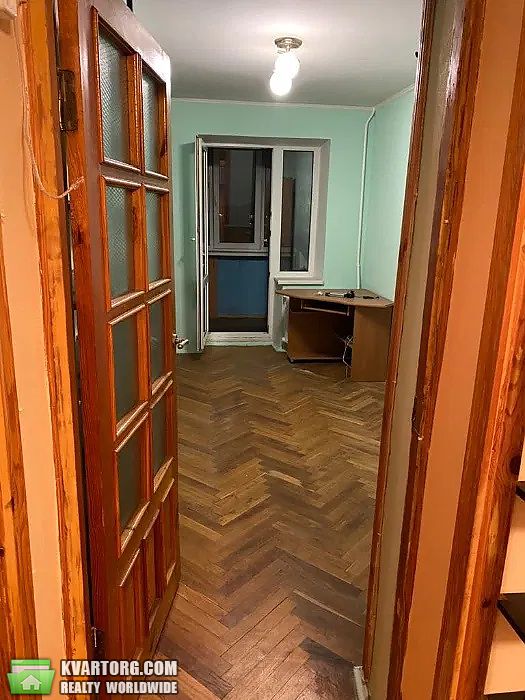 Sell 3-room apartment. Киев,  Карпинского — photo 3