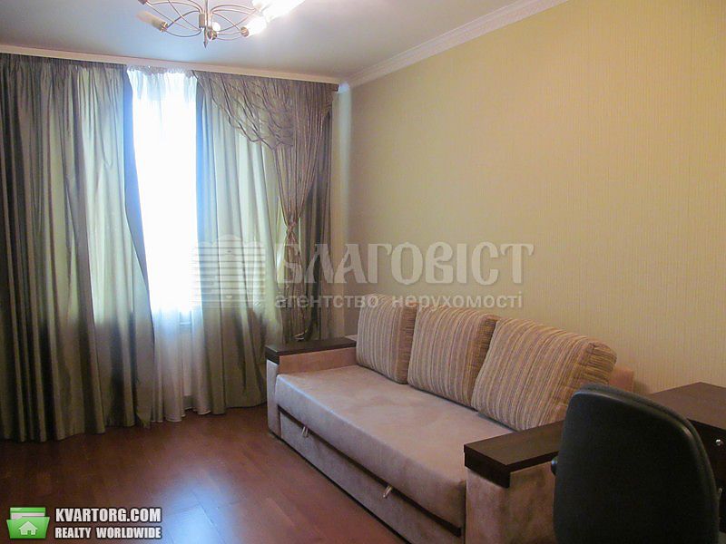Rent out 3-room apartment. Киев,  Здолбуновская — photo 2