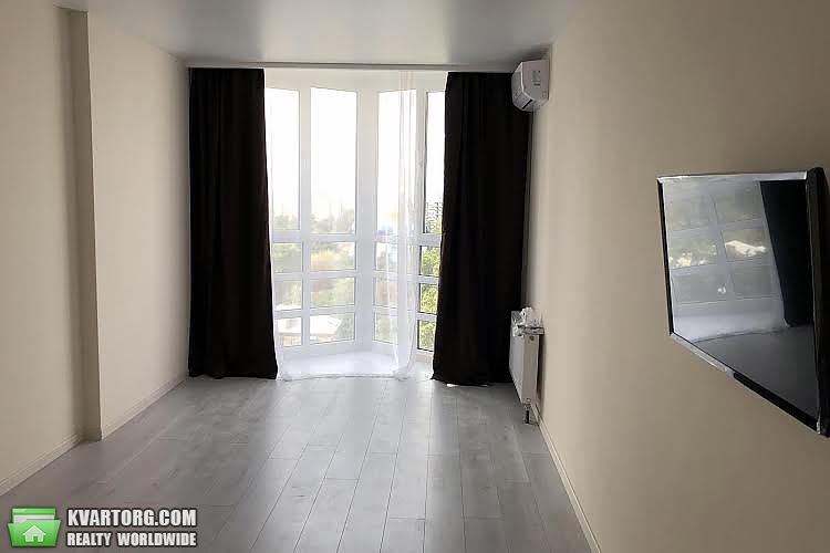 Rent out 1-room apartment. Киев,  Победы пр — photo 4