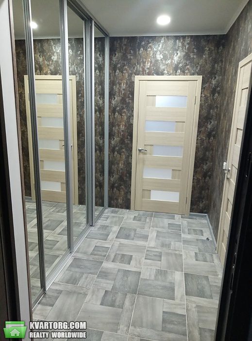 Rent out 2-room apartment. Киев,  Петропавловская — photo 6