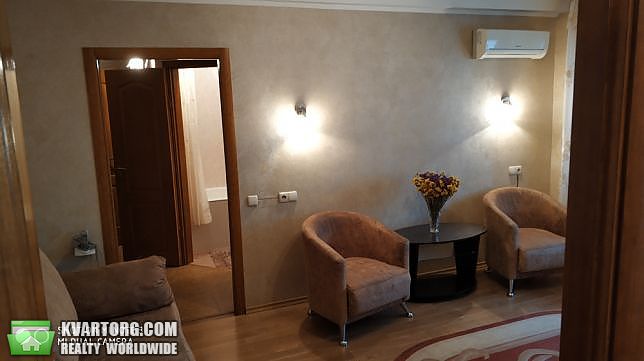 Rent out 2-room apartment. Киев, Красноармейская — photo 9