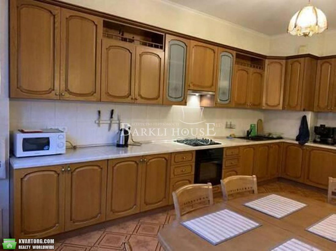 Rent out 3-room apartment. Киев,  Жилянская — photo 4