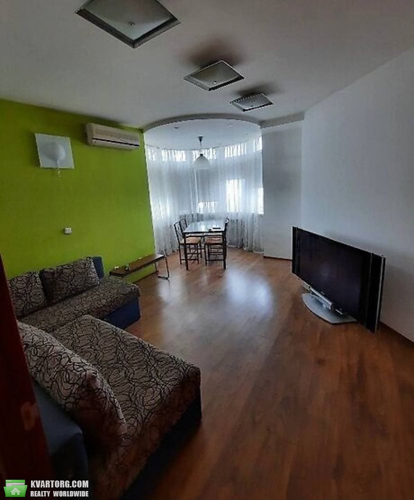 Rent out 2-room apartment. Киев,  Пушиной феодори — photo 1