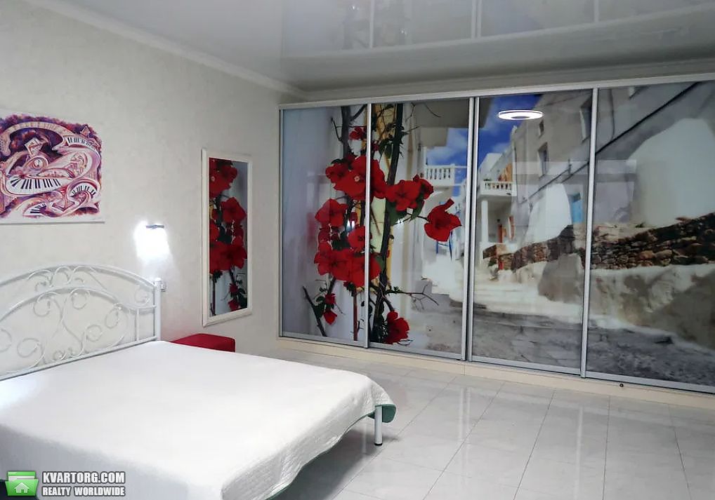 Rent out 2-room apartment. Одесса, французский бульвар — photo 3