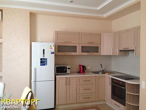 Rent out 2-room apartment. Одесса, Французский бульвар — photo 1