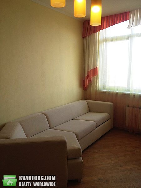 Rent out 4-room apartment. Киев,  Героев Сталинграда пр — photo 5
