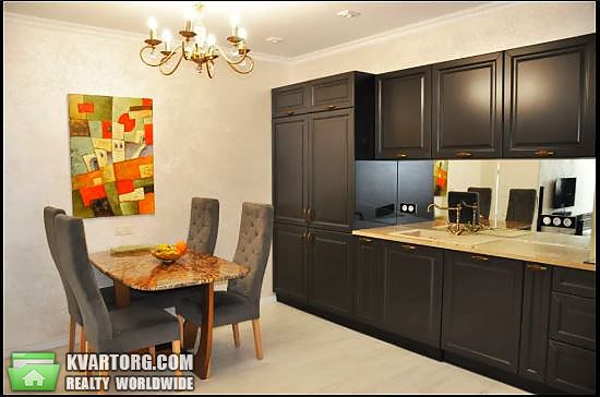 Rent out 3-room apartment. Киев, Демеевская — photo 1