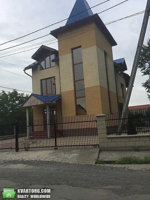 Sell house. Ужгород, Центральная — photo 1