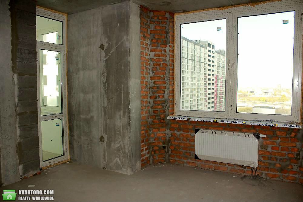 Sell 3-room apartment. Киев,  Драгоманова — photo 1