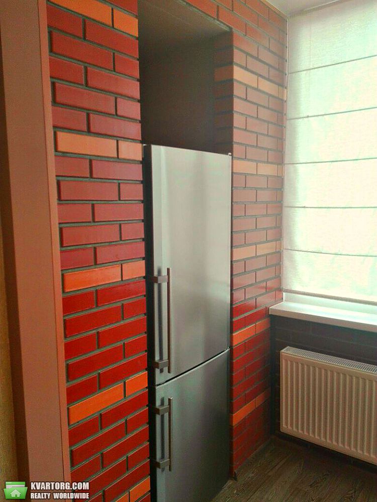 Rent out 2-room apartment. Киев,  Ревуцкого — photo 1