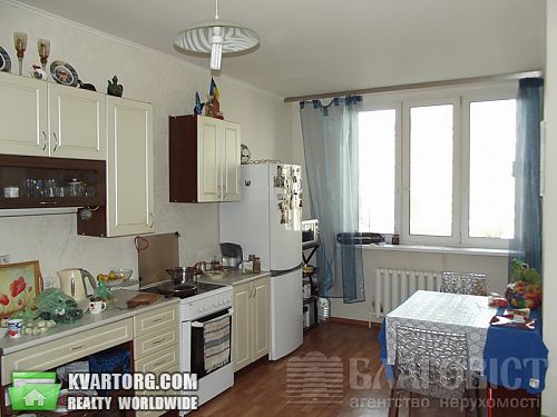 Sell 3-room apartment. Киев,  Срибнокильская — photo 5