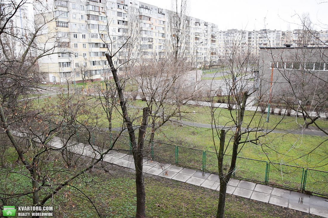 Sell 2-room apartment. Киев,  Лайоша Гавро — photo 3