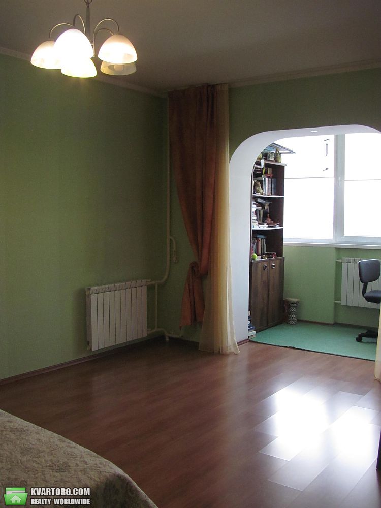 Sell 3-room apartment. Киев,  Эрнста — photo 4