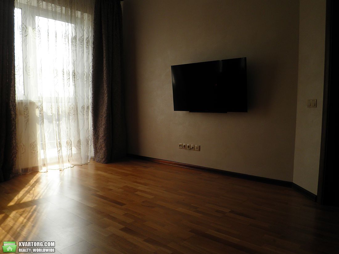 Rent out house. Киев,  Садовая Осокорки — photo 5