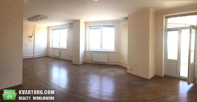 Sell 4-room apartment. Киев,  Окипной — photo 1