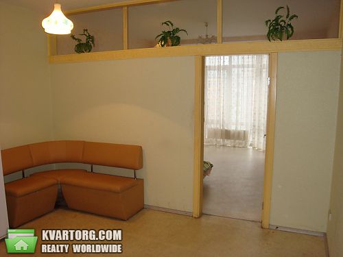 Sell 3-room apartment. Киев,  Ломоносова — photo 2