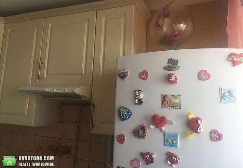 Rent out 1-room apartment. Киев,  Зодчих — photo 5