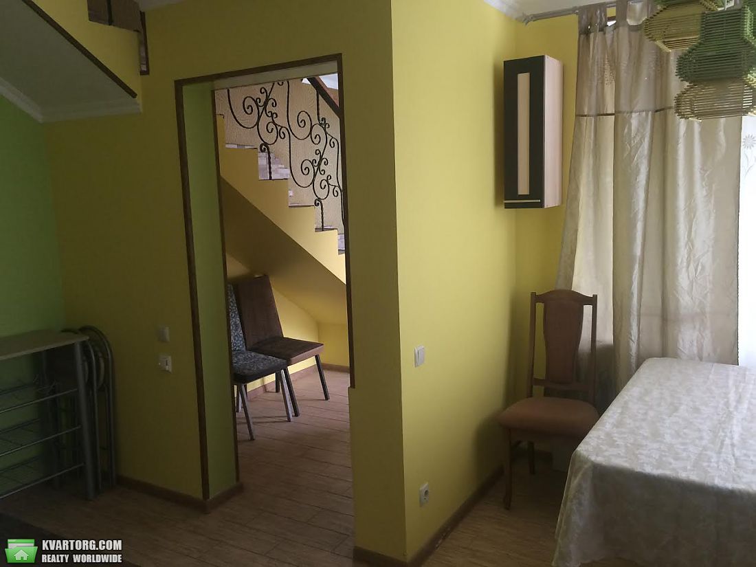 Rent out house. Киев,  Садовая — photo 5