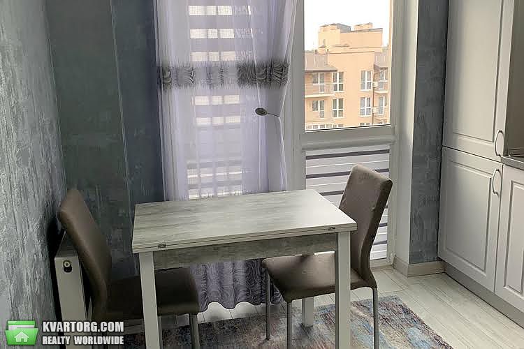 Rent out 1-room apartment. Киев,  Метрологическая — photo 1