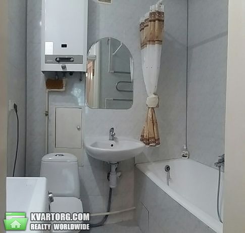 Rent out 2-room apartment. Киев, Лаврская — photo 2