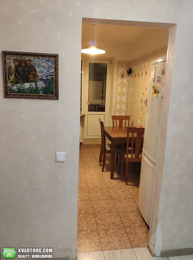 Rent out 3-room apartment. Киев,  Бориспольская — photo 2