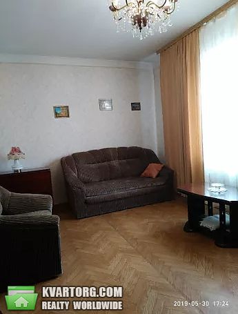 Rent out 2-room apartment. Киев,  Руденко — photo 2