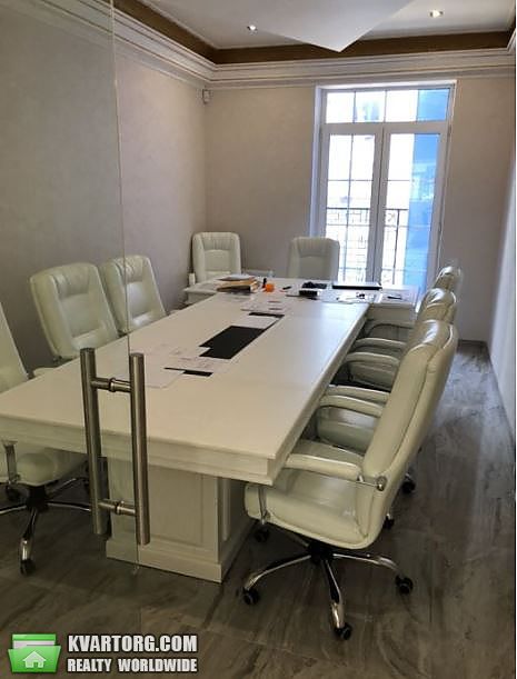Rent out office. Киев, Дегтярная — photo 1
