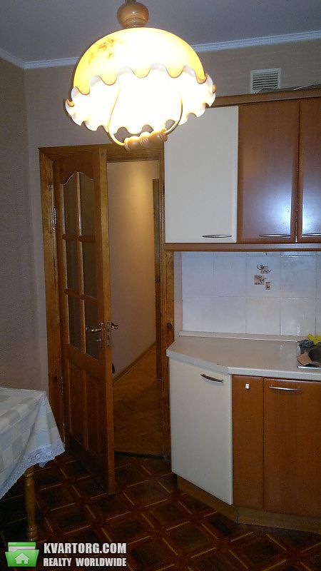 Rent out 2-room apartment. Киев, Окипной Раисы — photo 9