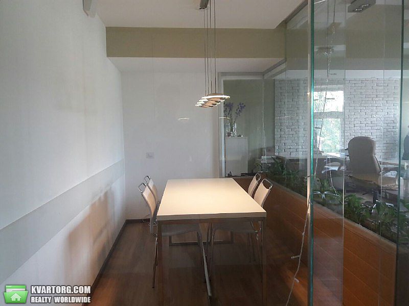Rent out office. Киев,  Ярославская — photo 3