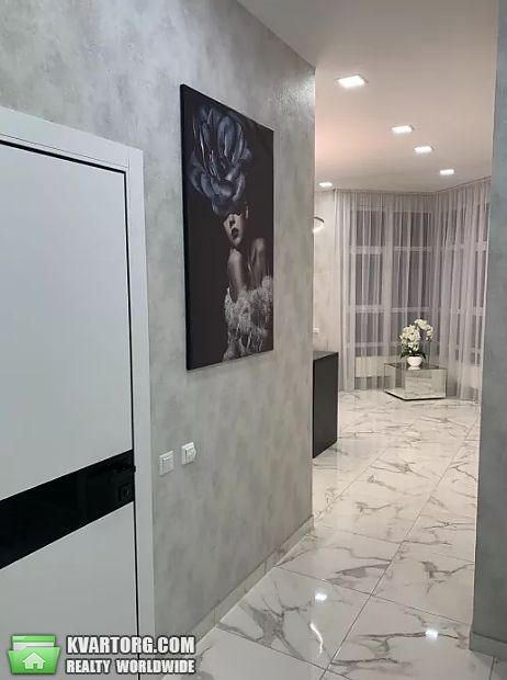 Rent out 1-room apartment. Киев,  Саперное поле — photo 6