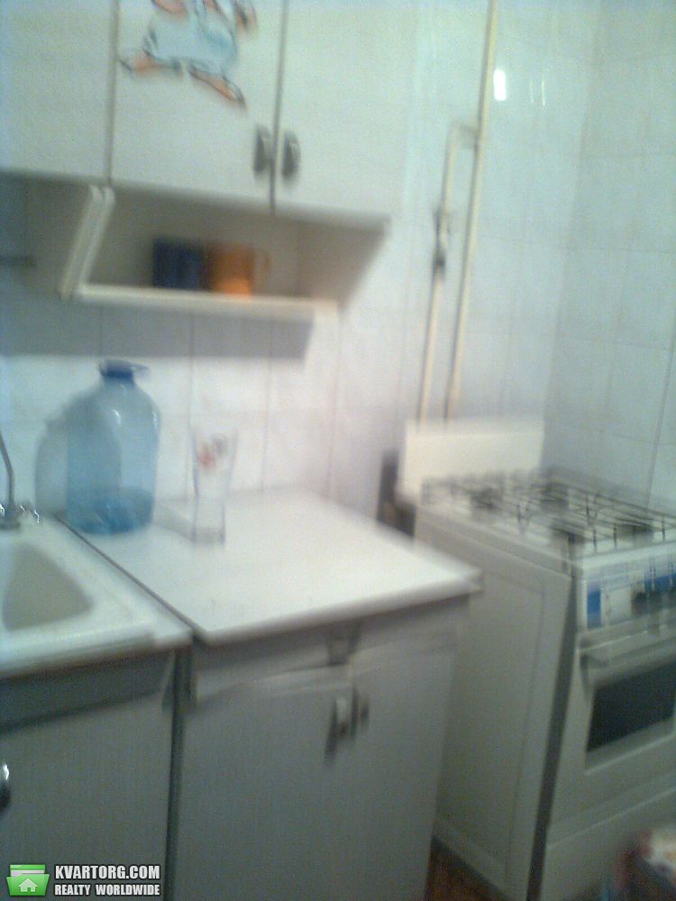 Rent out 1-room apartment. Киев,  Жмеринская — photo 6
