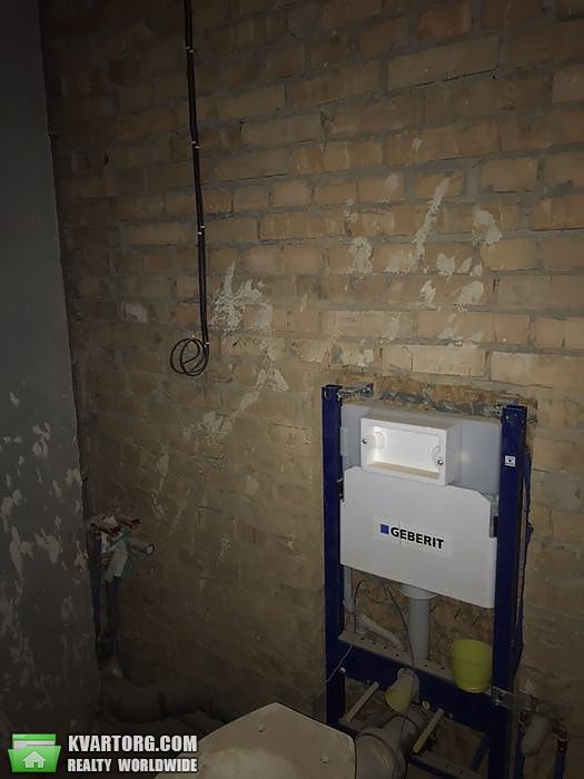 Sell 4-room apartment. Киев,  Герцена — photo 4