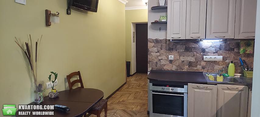 Rent out 1-room apartment. Киев, Комбинатная — photo 8