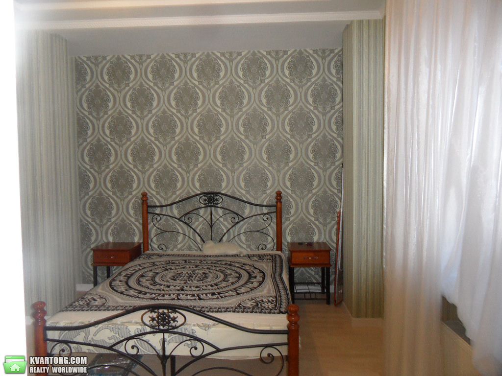 Rent out 3-room apartment. Одесса, Парковая — photo 2