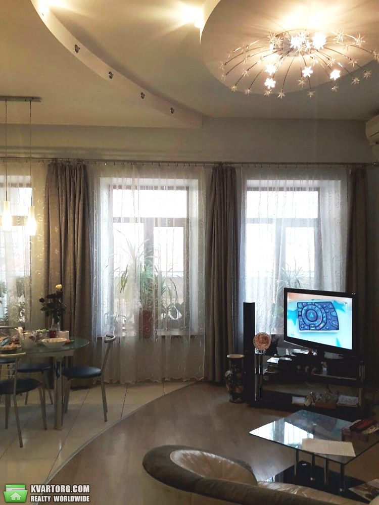 Sell 4-room apartment. Одесса, Канатная — photo 1