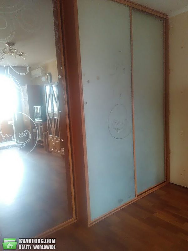 Rent out 2-room apartment. Киев, Васильковская — photo 4